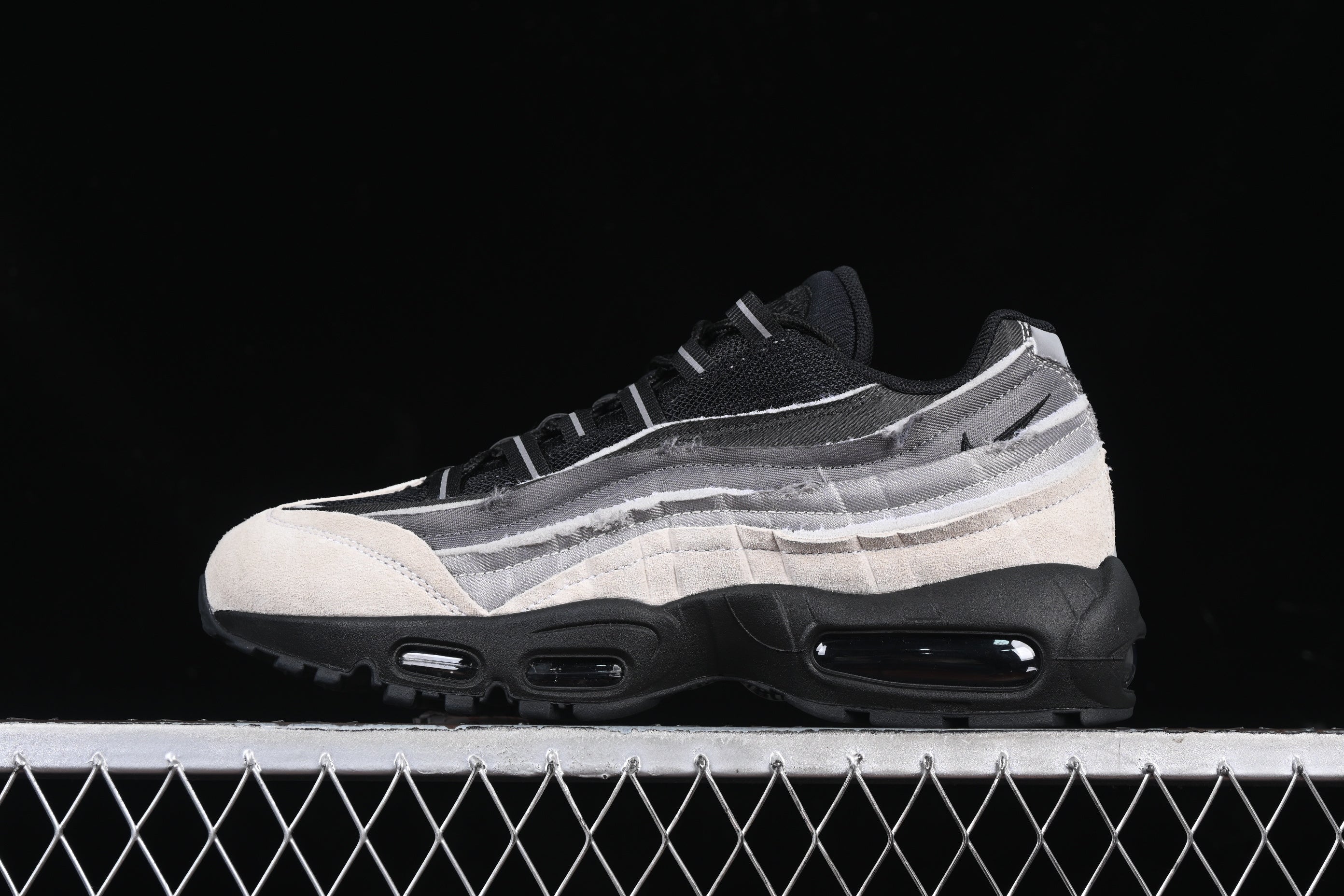Nike Air Max 95 CDG x Comme des Garçons black grey