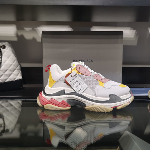 Balenciaga Sneakers Triple S Grey Pink