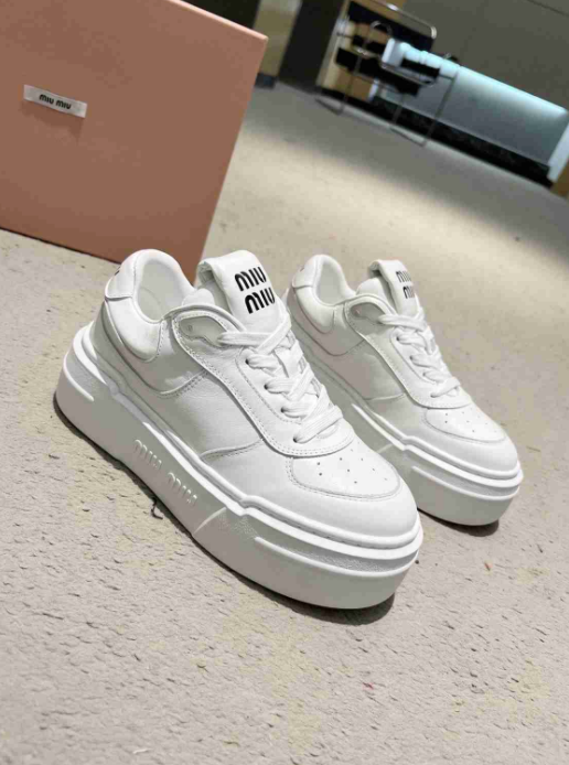 Miu Miu sneakers bianche in vera pelle