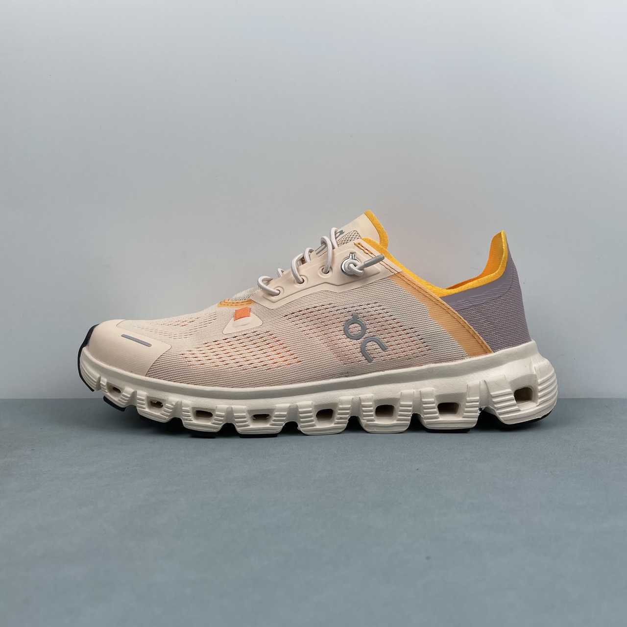 On Cloud Running Cloudtilt White Blue 