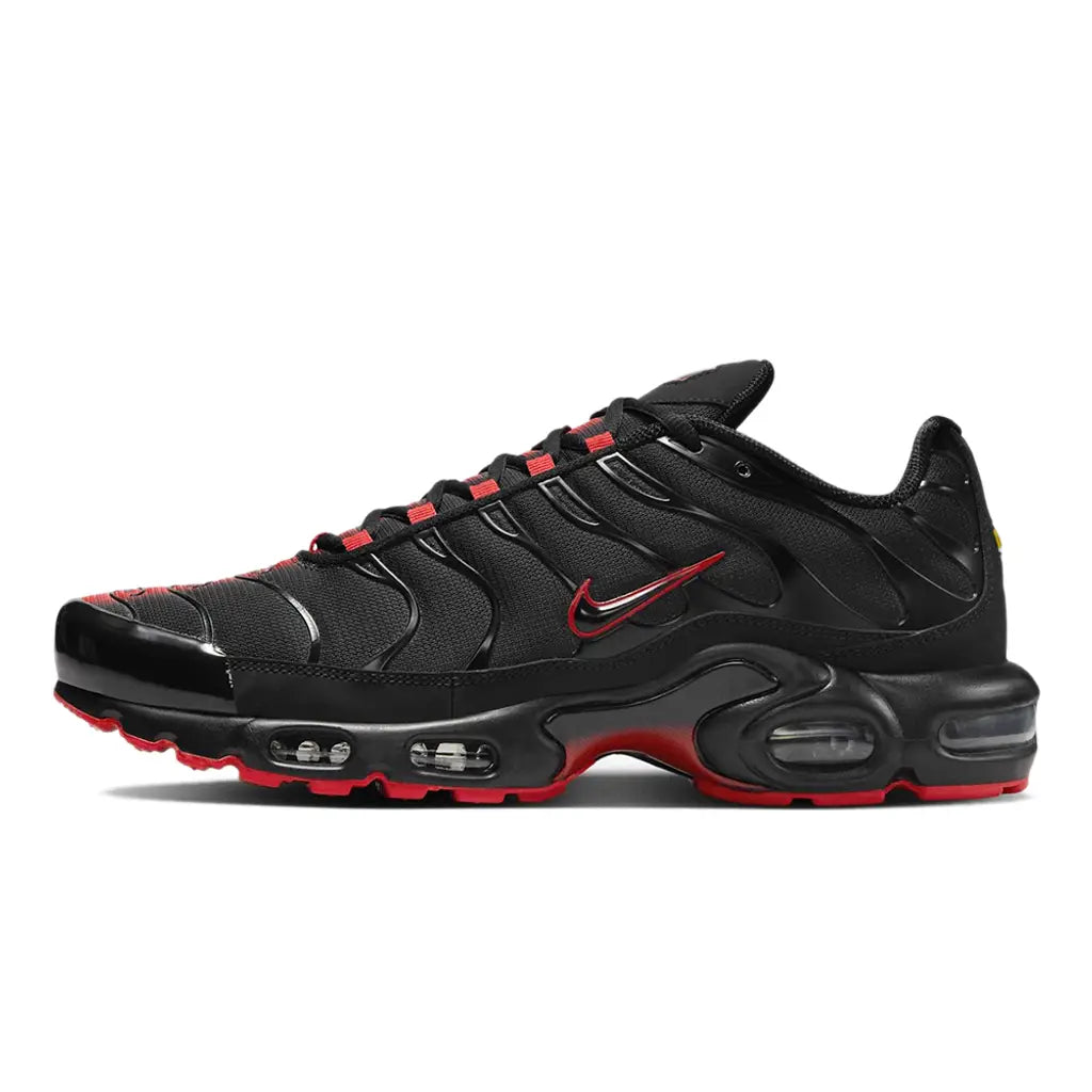 Nike Air Max Plus TN Black Red Lightsabler