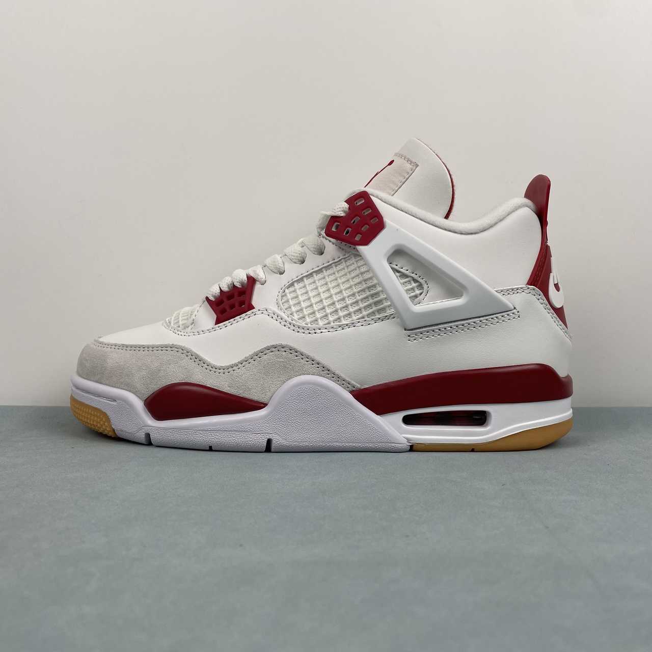 Nike Air Jordan 4 Retro Varsity Red