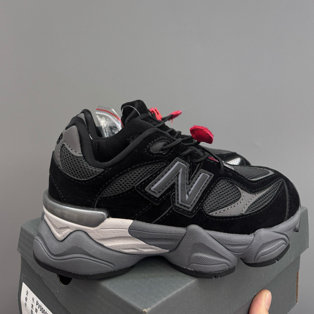 New Balance NB 9060 junior grigio/nero
