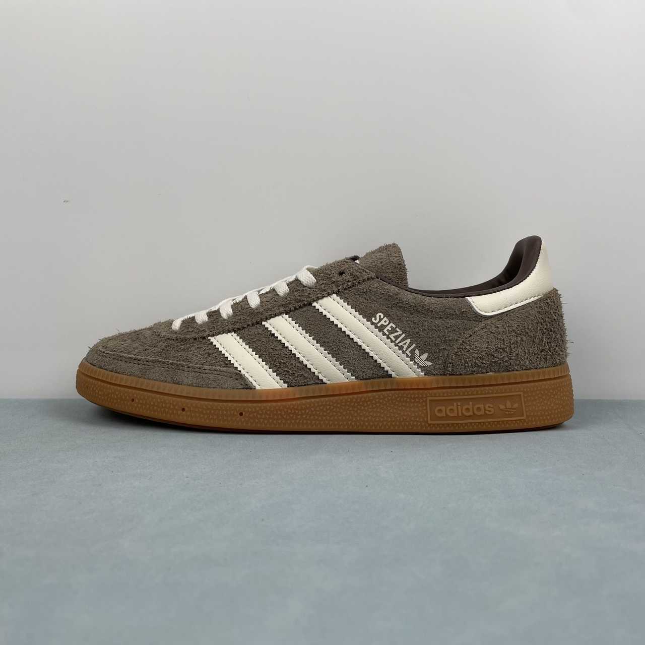 Adidas Originals Handball Spezial Hearth Strata
