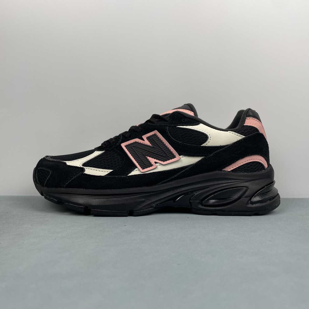 New Balance 2010 Black Pink White