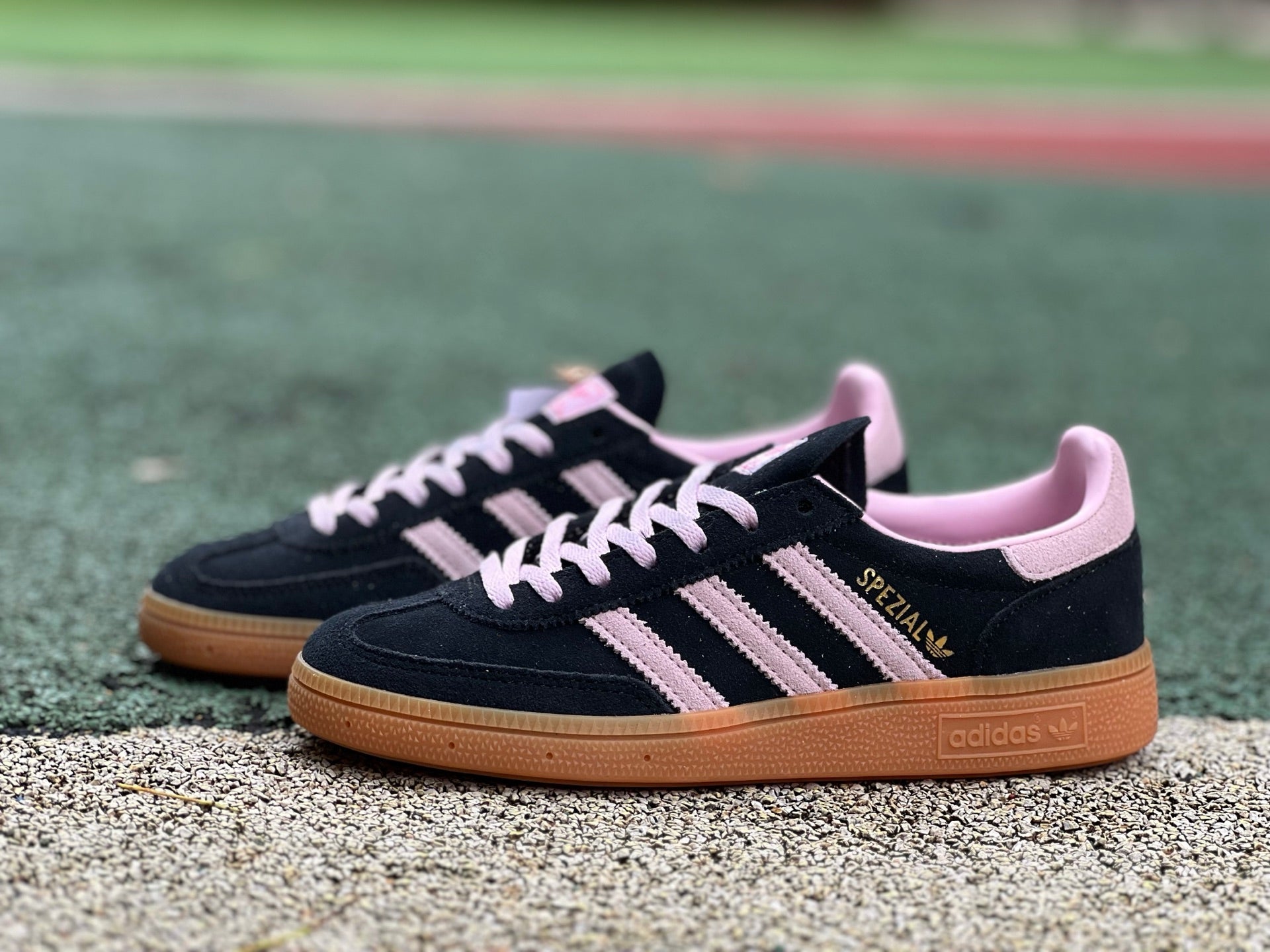 Adidas Originals Handball Spezial Core Black/Pink/Gum