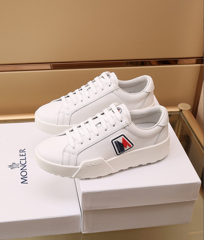 Moncler sneakers bianche logo