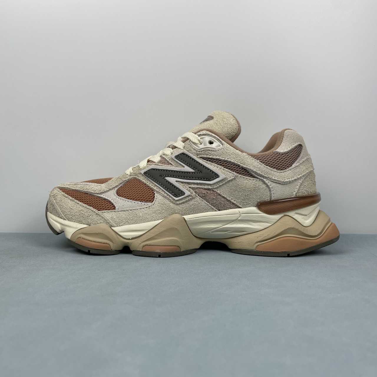 New Balance NB 9060 Flat Taupe Light Sparrow