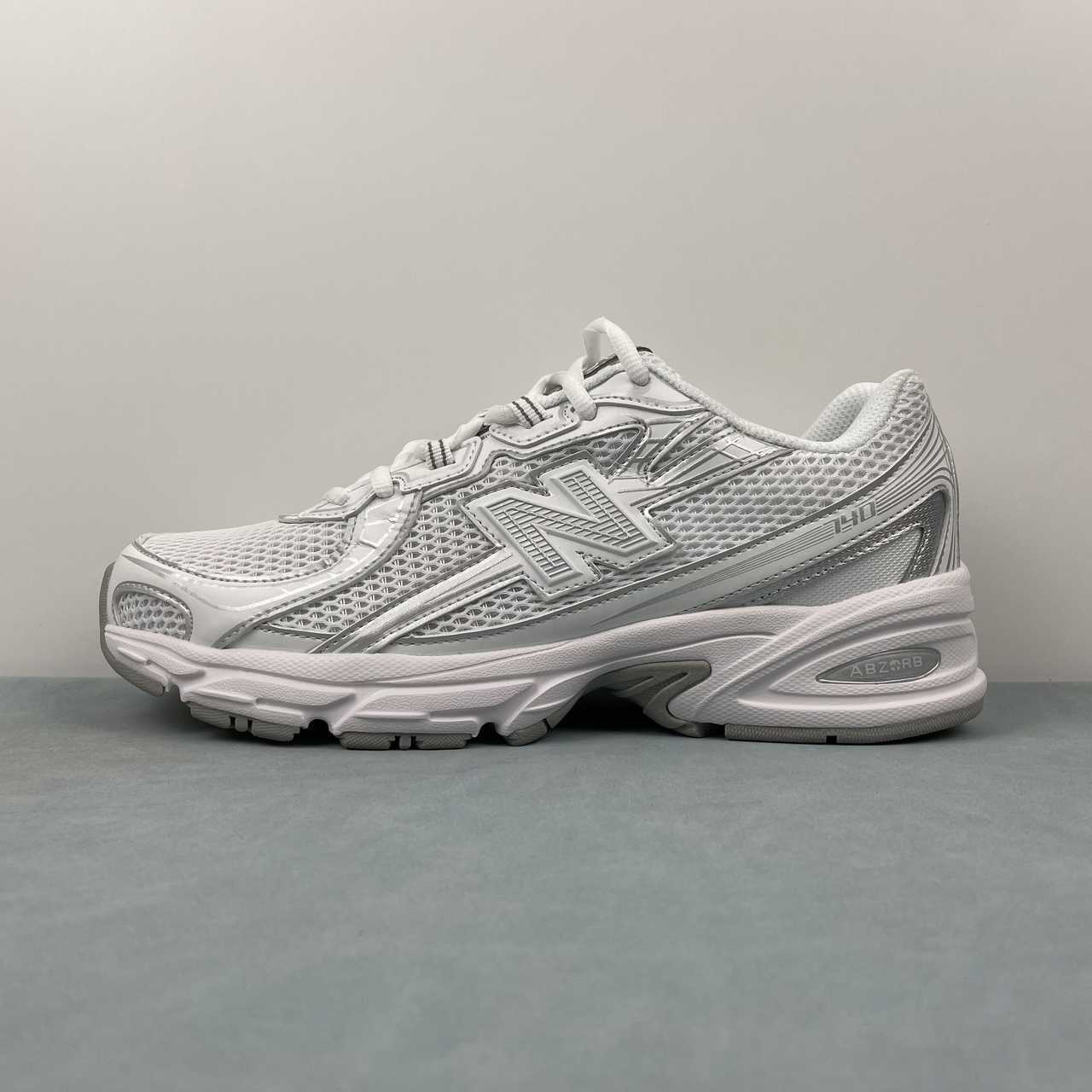 New Balance NB 740 White Silver