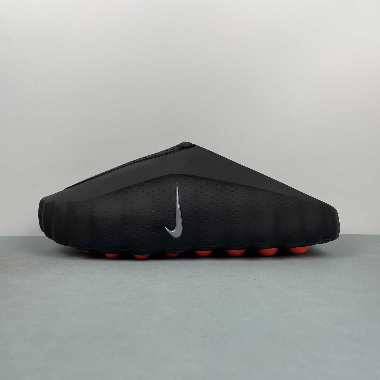 Nike Mind 001 LT Black. Scarpe recovery e relax