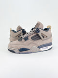 Nike Air Jordan 4 Retro Cave Stone (non presente in Italia)