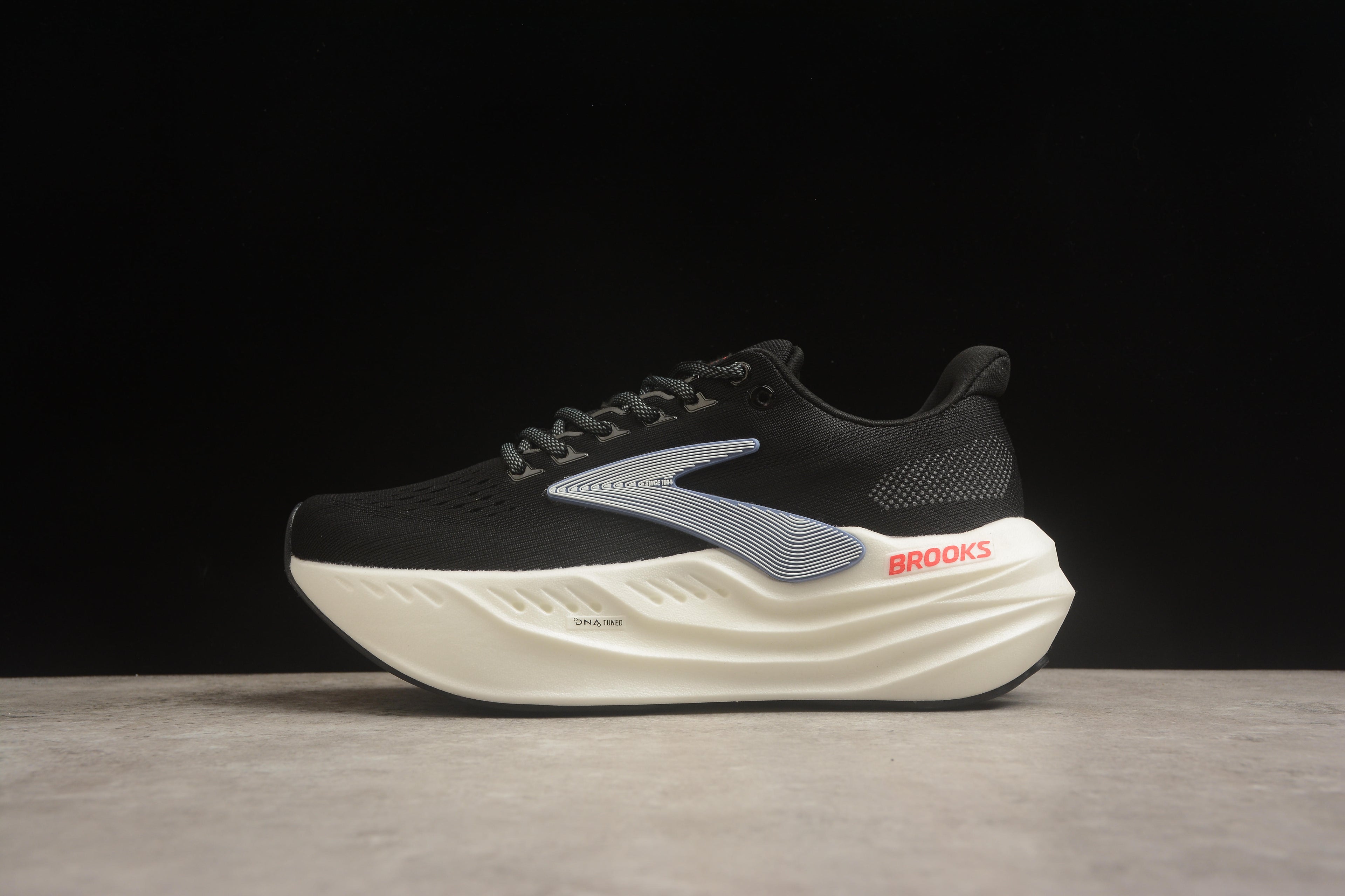 Brooks Glycerin Max nero bianco