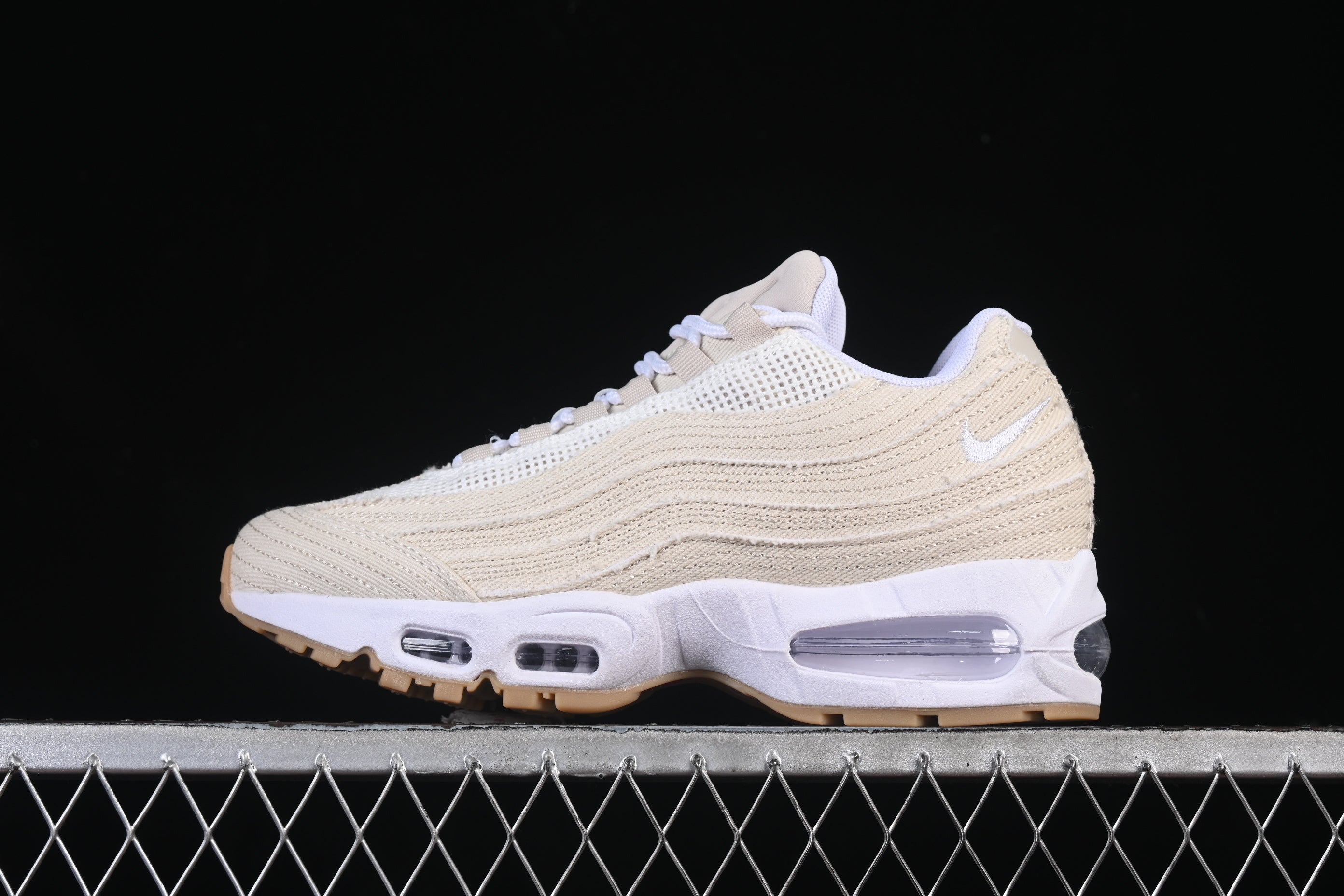 Nike Air Max 95 OG Levis Light Orewood Brown