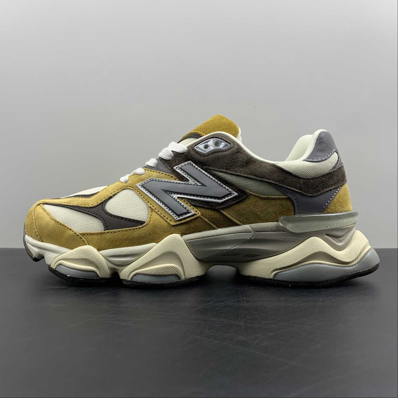 New Balance NB 9060 Workwear