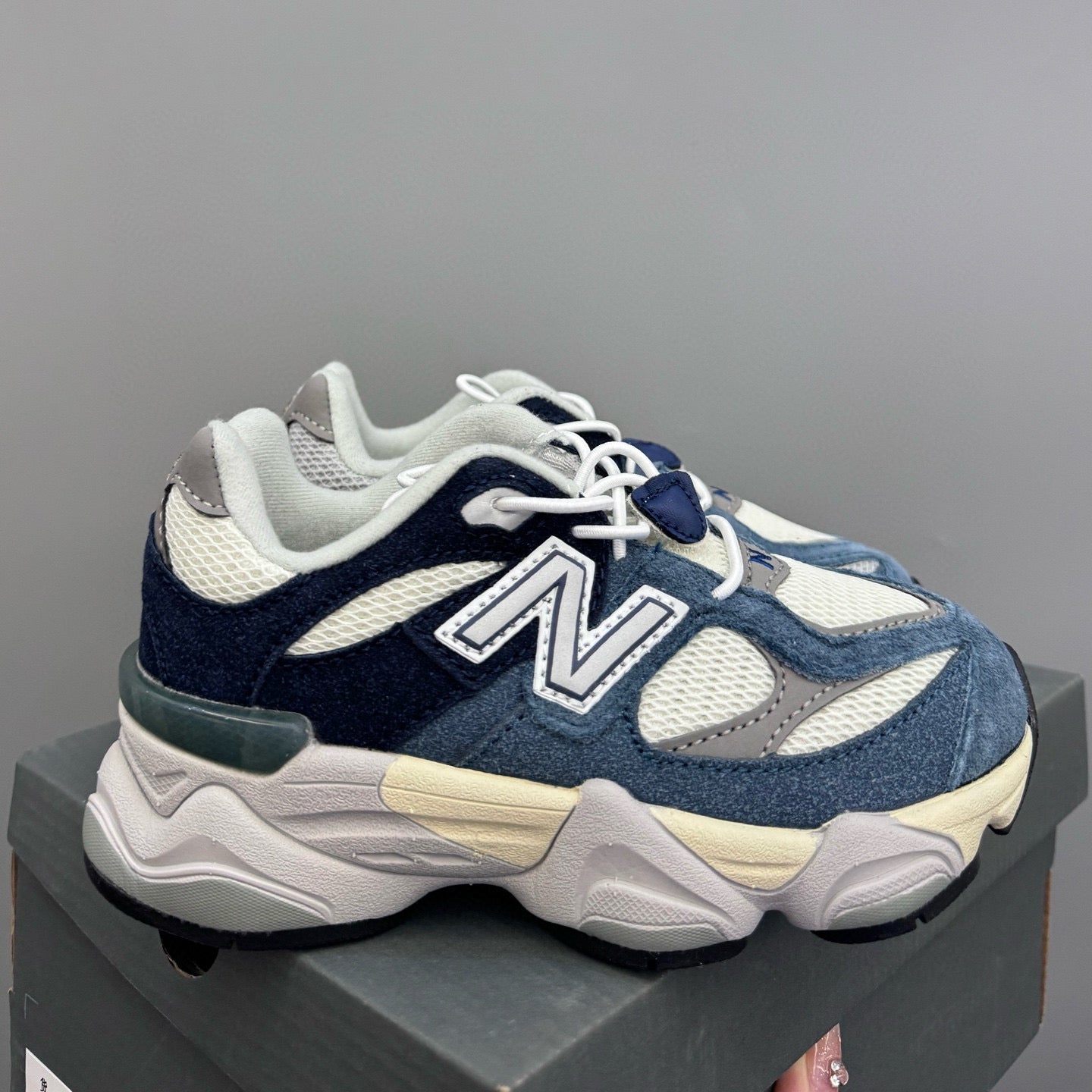 New Balance NB 9060 junior blue