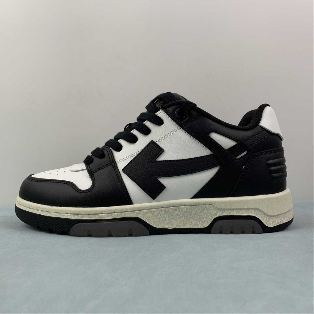 Off- White OOO Out Of Office sneakers Low Tops black white