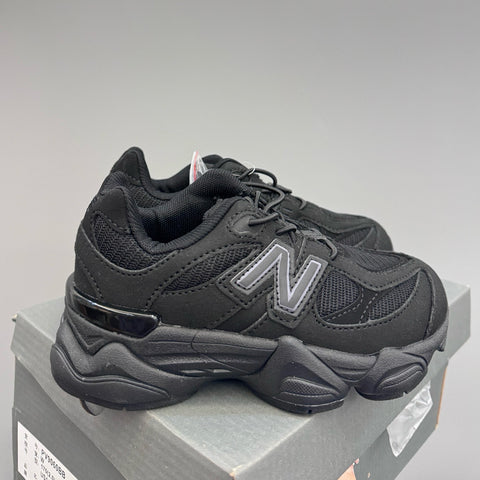 New Balance NB 9060 junior black