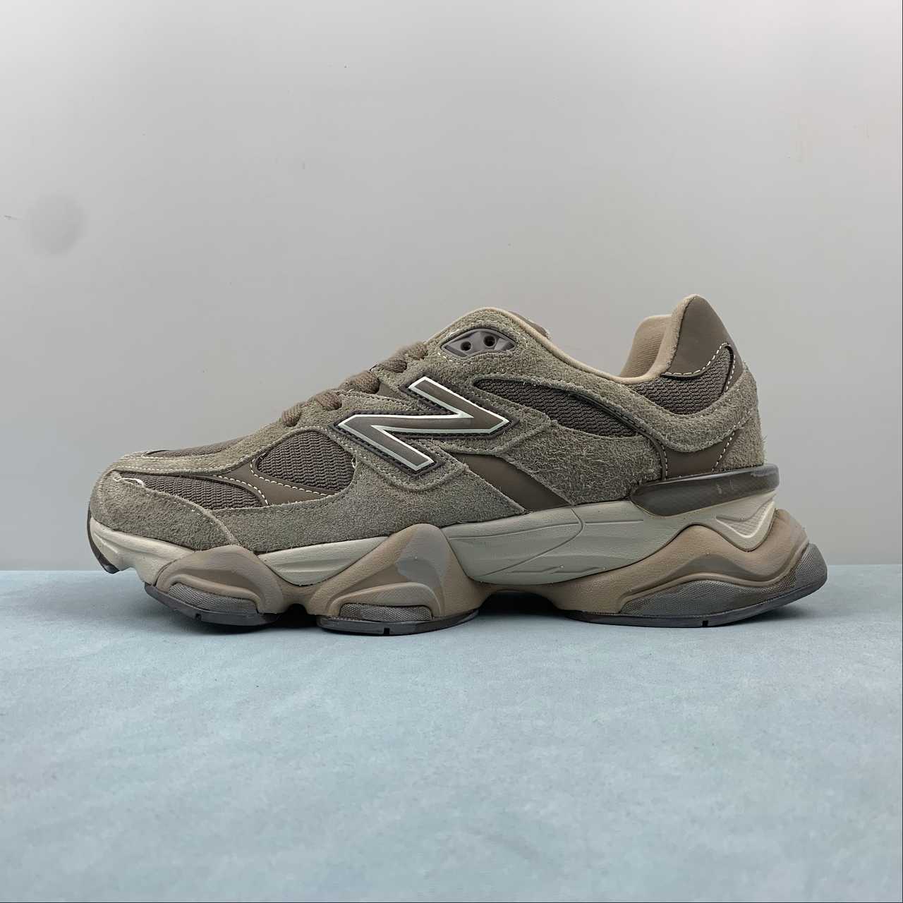 New Balance NB 9060 Mushroom Timberwolf
