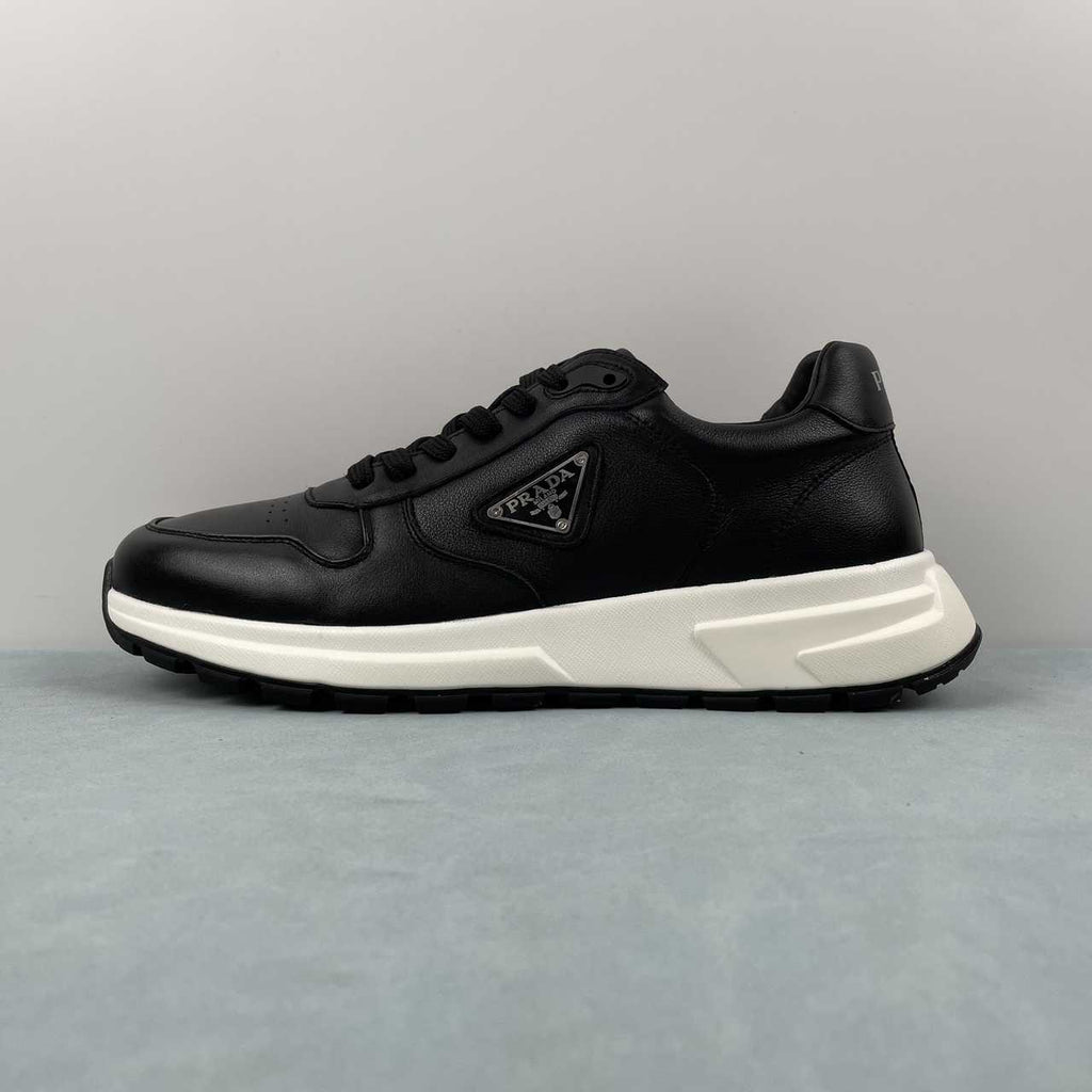 Prada sneakers Prax 01 in pelle nero