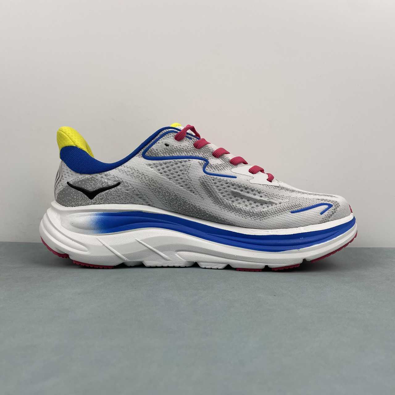Hoka One Bondi 9 green