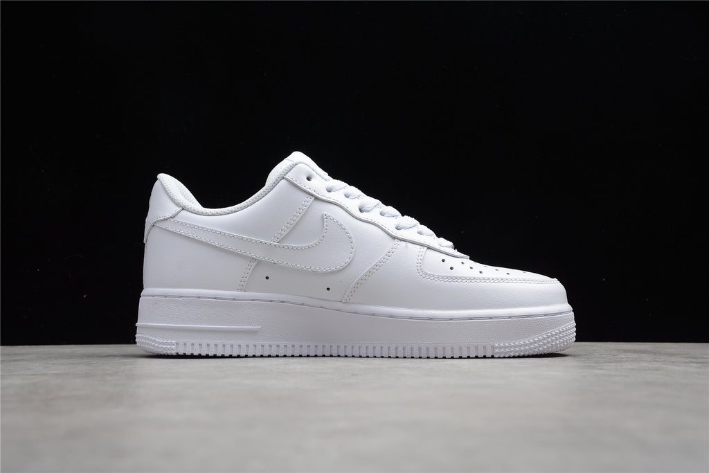 Nike Air Force 1 07 Low White