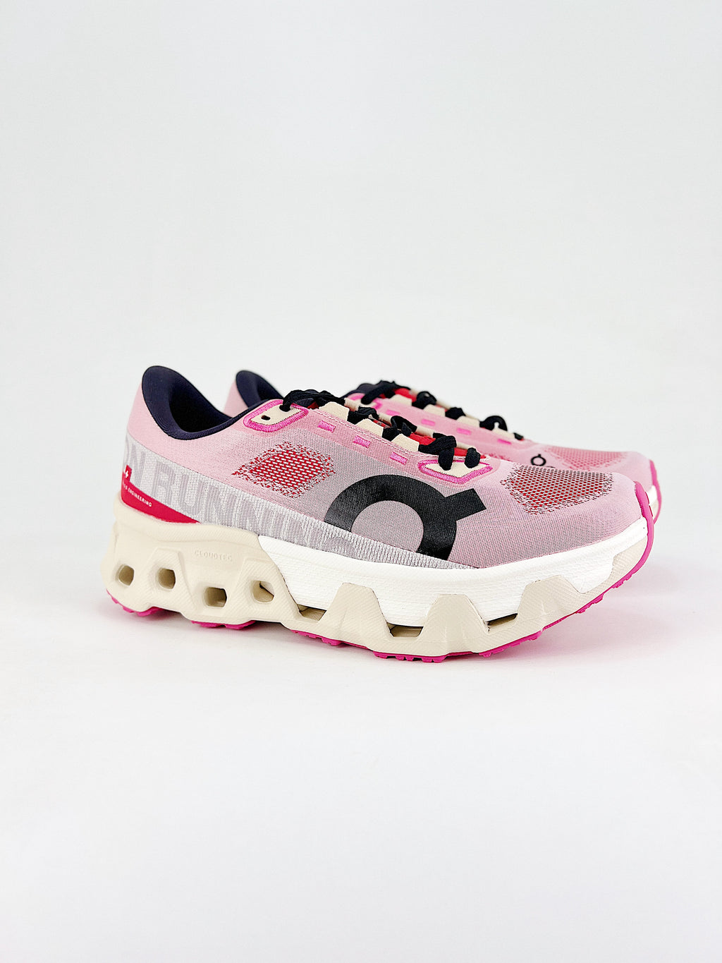 On Cloud Running Cloudmonster Hyper WMNS Red-Cream