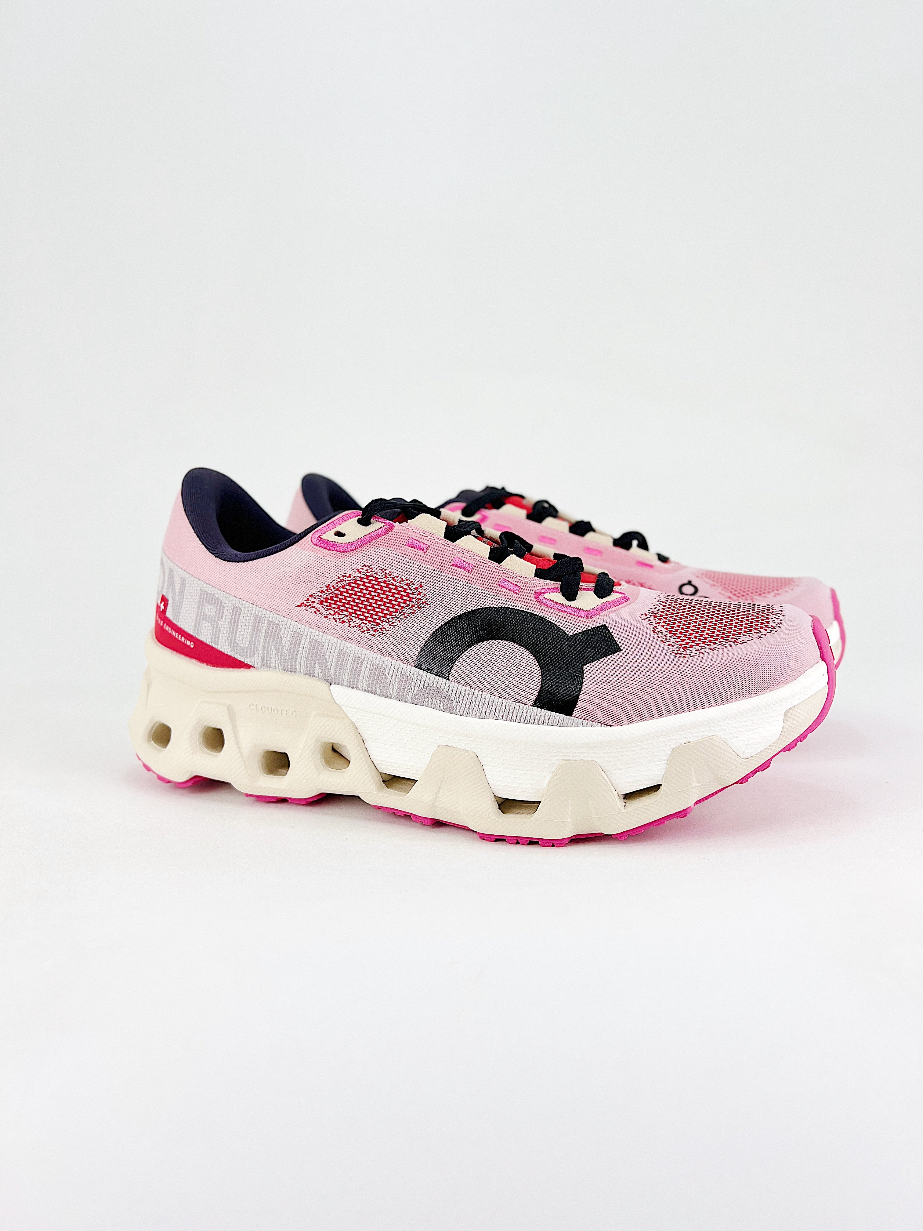 On Cloud Running Cloudmonster Hyper WMNS Red-Cream