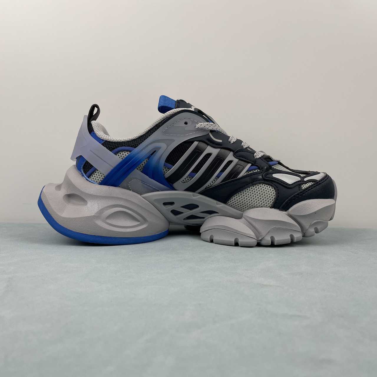 Adidas XLG Runner Deluxe sneakers blue silver grey - VIBES MILANO