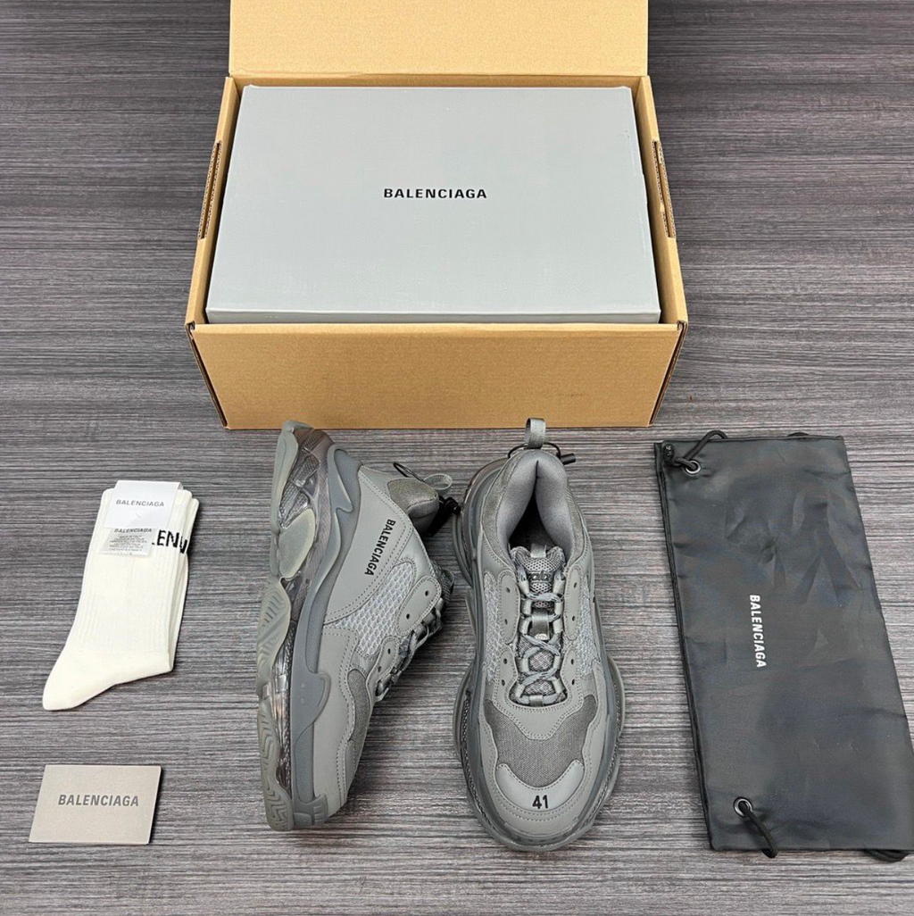 Balenciaga Sneakers Triple S Grigio