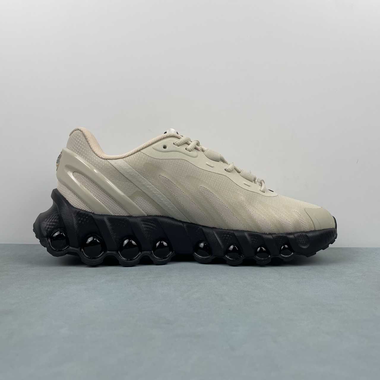 Nike Air Max Dn8 Fossil Black