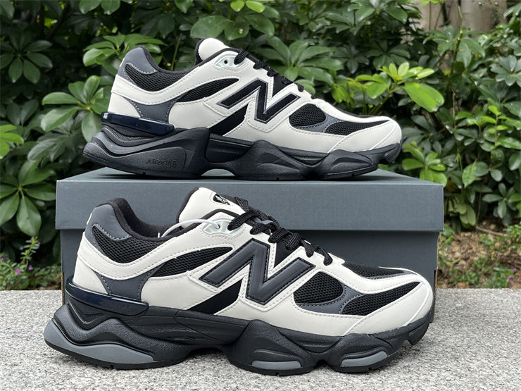 New Balance NB 9060 Off White Black