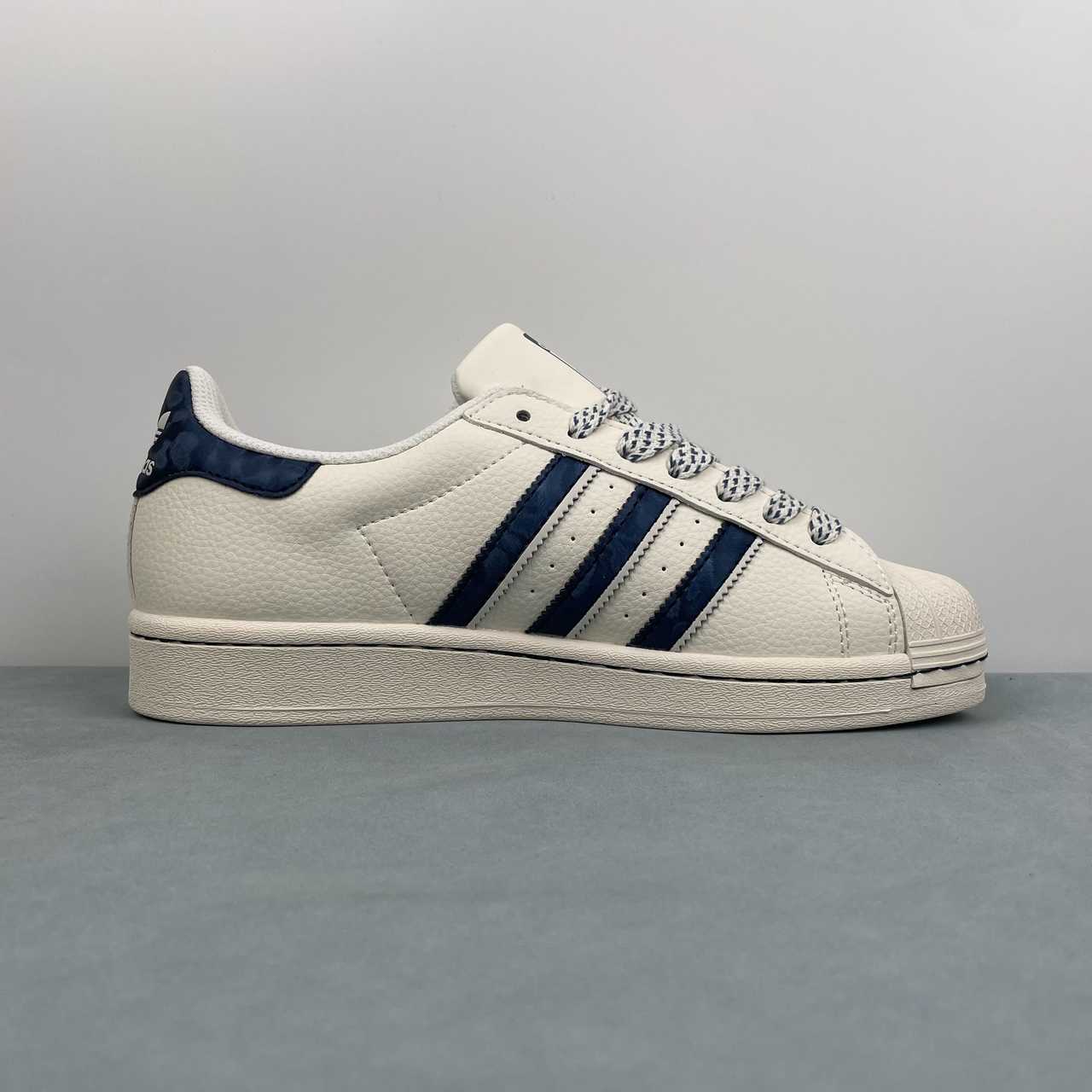 Off-White x Adidas Originals Superstar