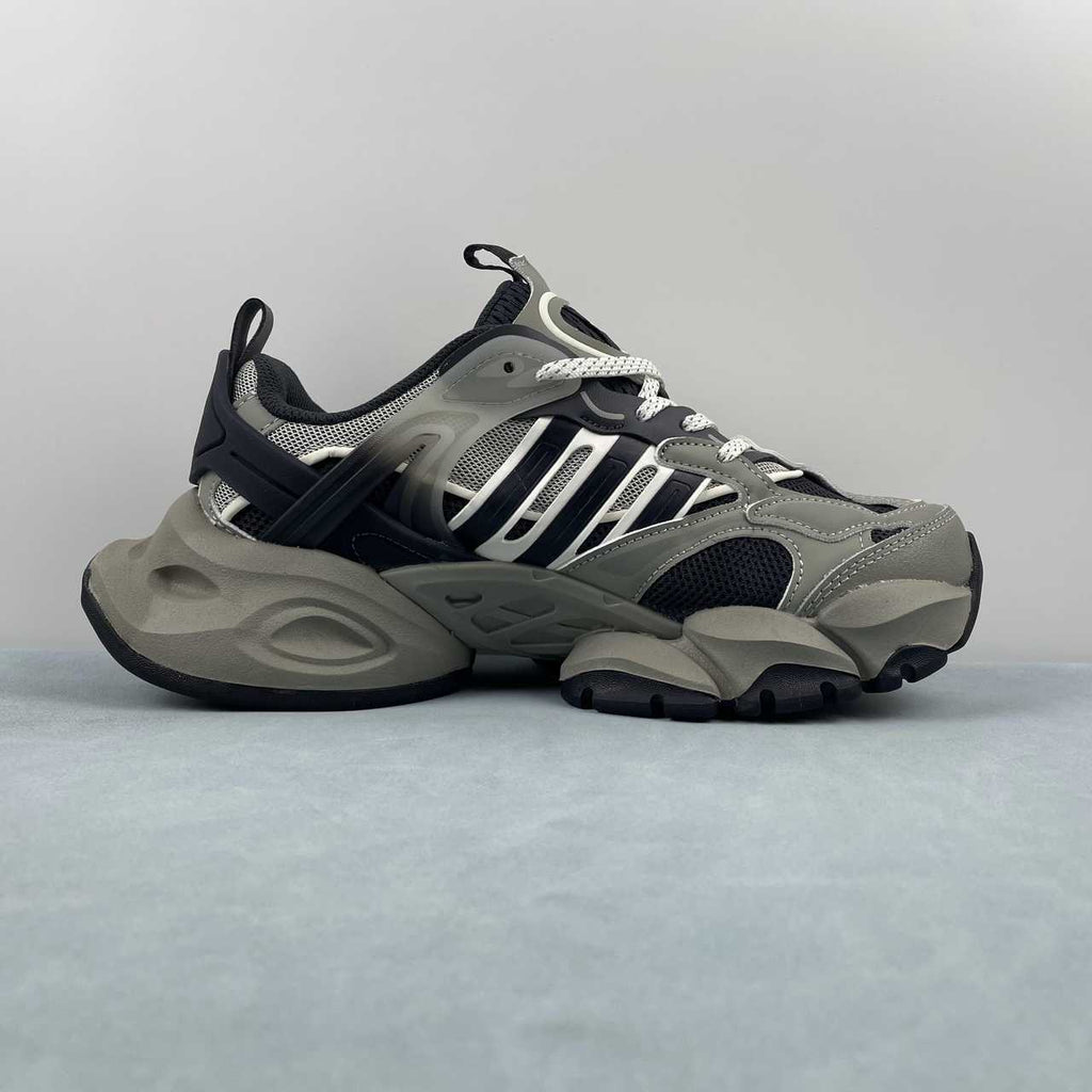 Adidas XLG Runner Deluxe sneakers grey black - VIBES MILANO