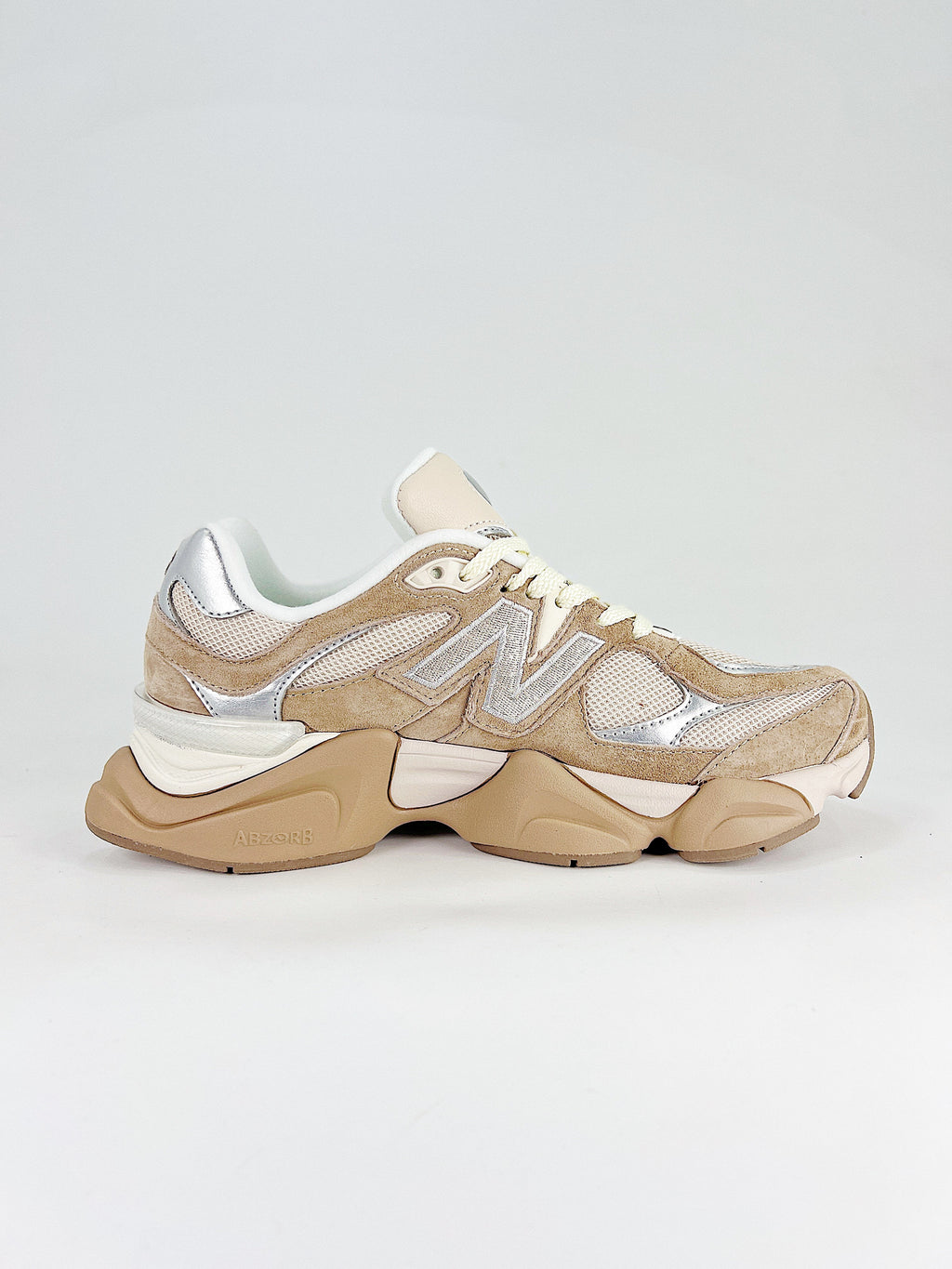 New Balance NB 9060 Moonbeam Silver Metallic Driftwood