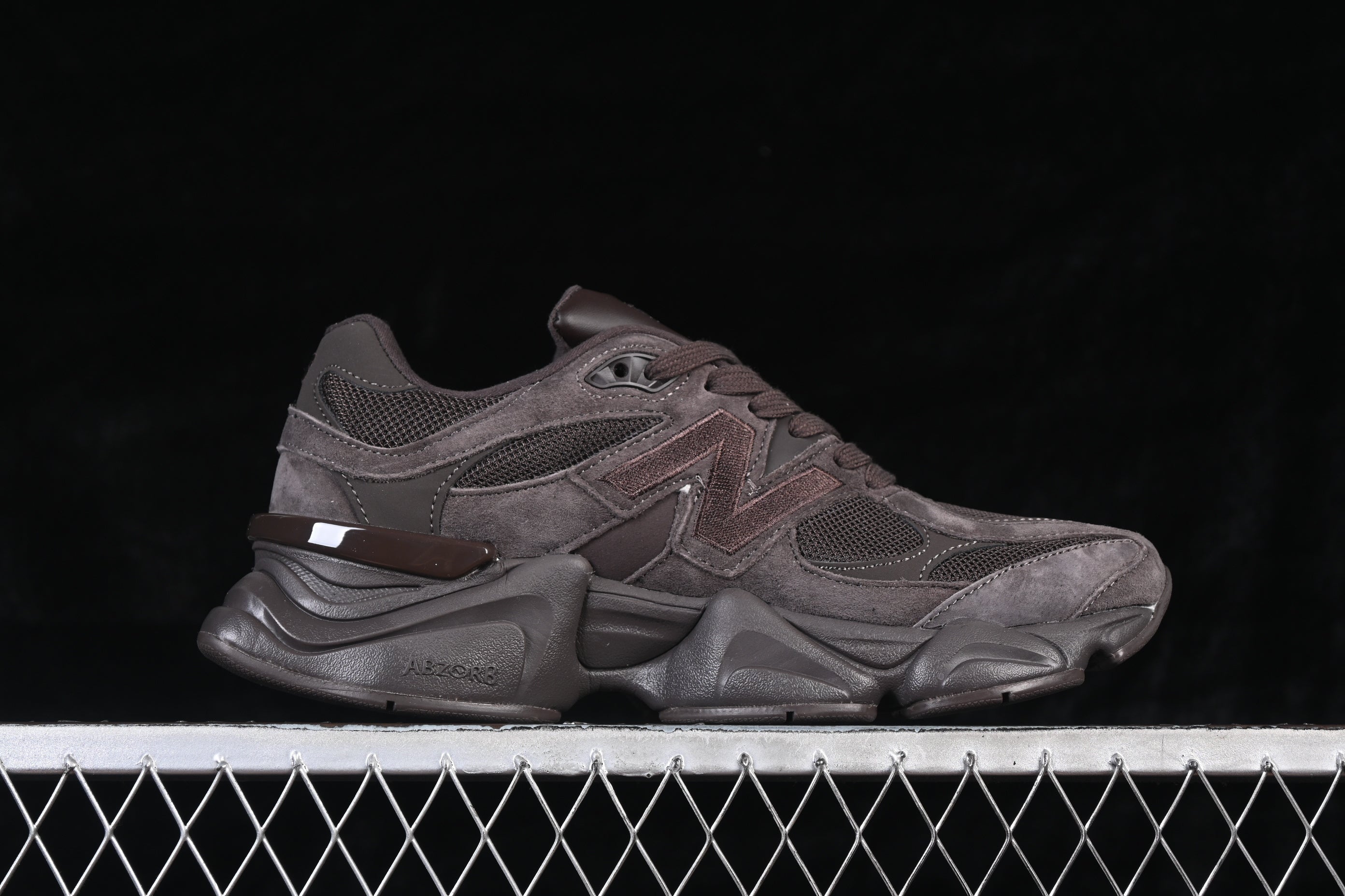 New Balance NB 9060 Chocolate