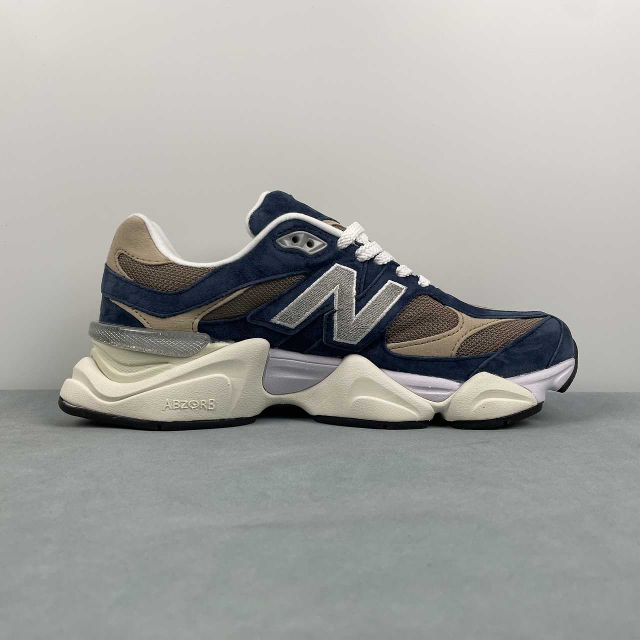 New Balance NB 9060 Navy & Mushroom