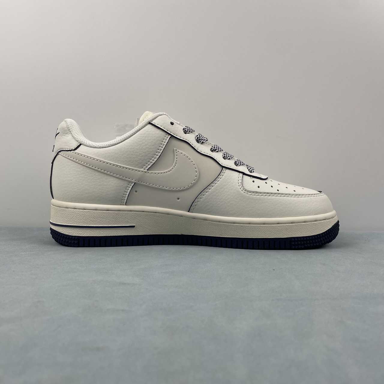 Nike Air Force 1 ’07 LV8 Dark Blue The North Face