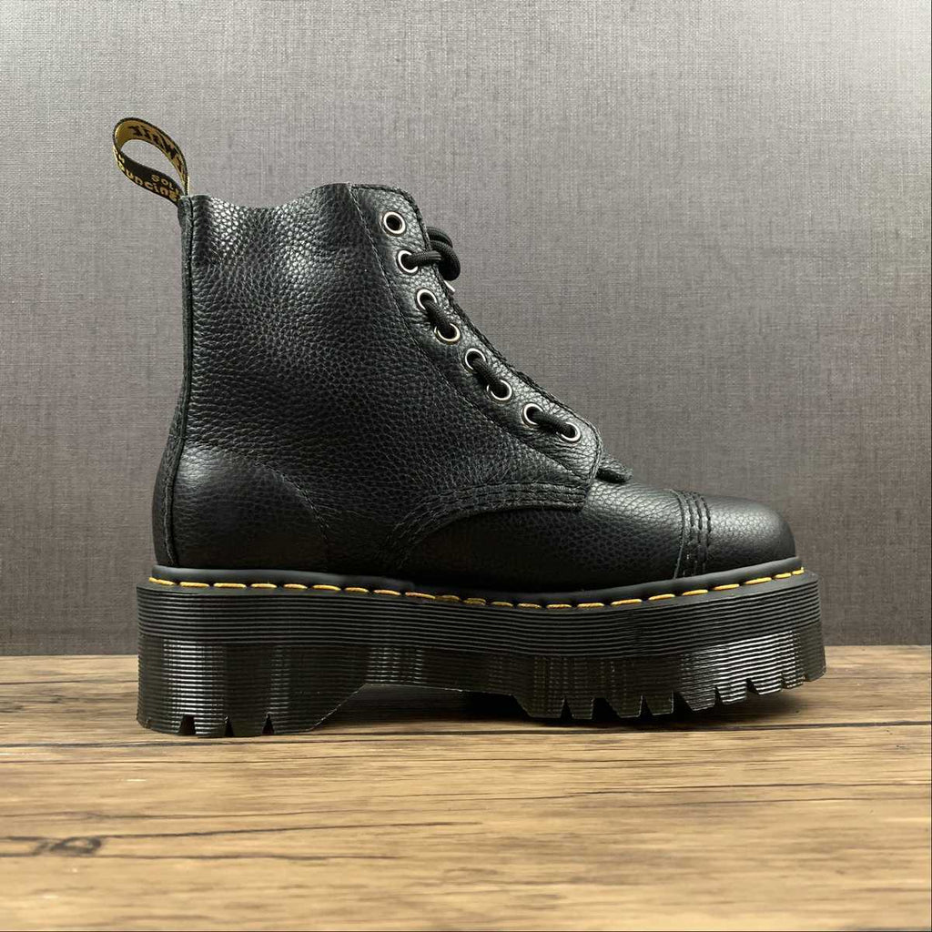 DR. MARTENS Anfibi Sinclair Black 11922003