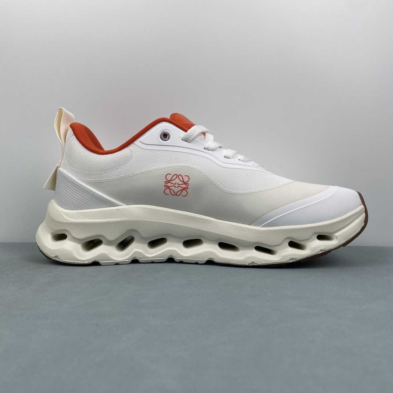 Loewe x On Cloudtilt 2 White Orange - VIBES MILANO