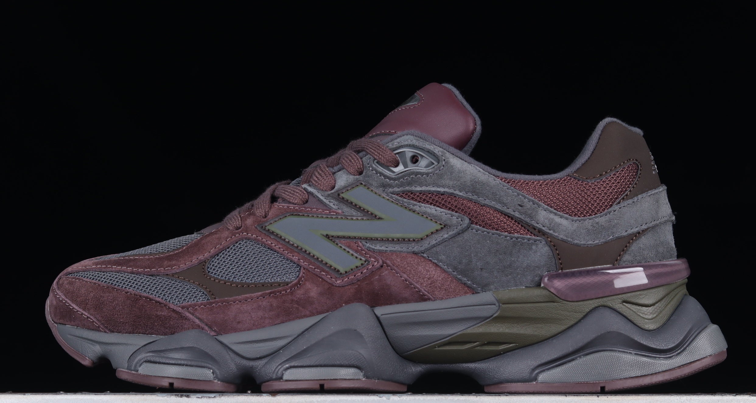 New Balance NB 9060 Truffle Rich Earth Magnet