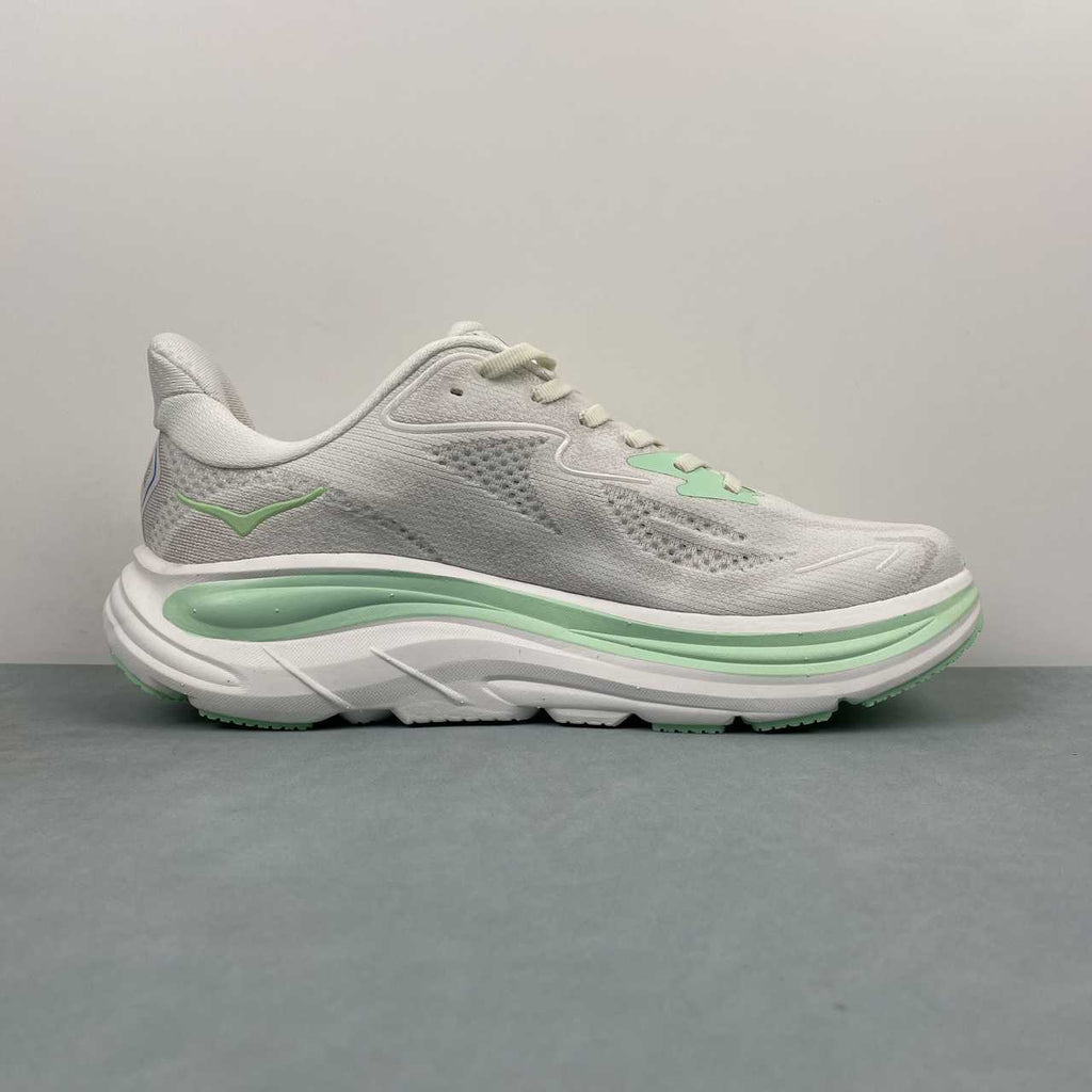 Hoka One Clifton 10 bianco verde