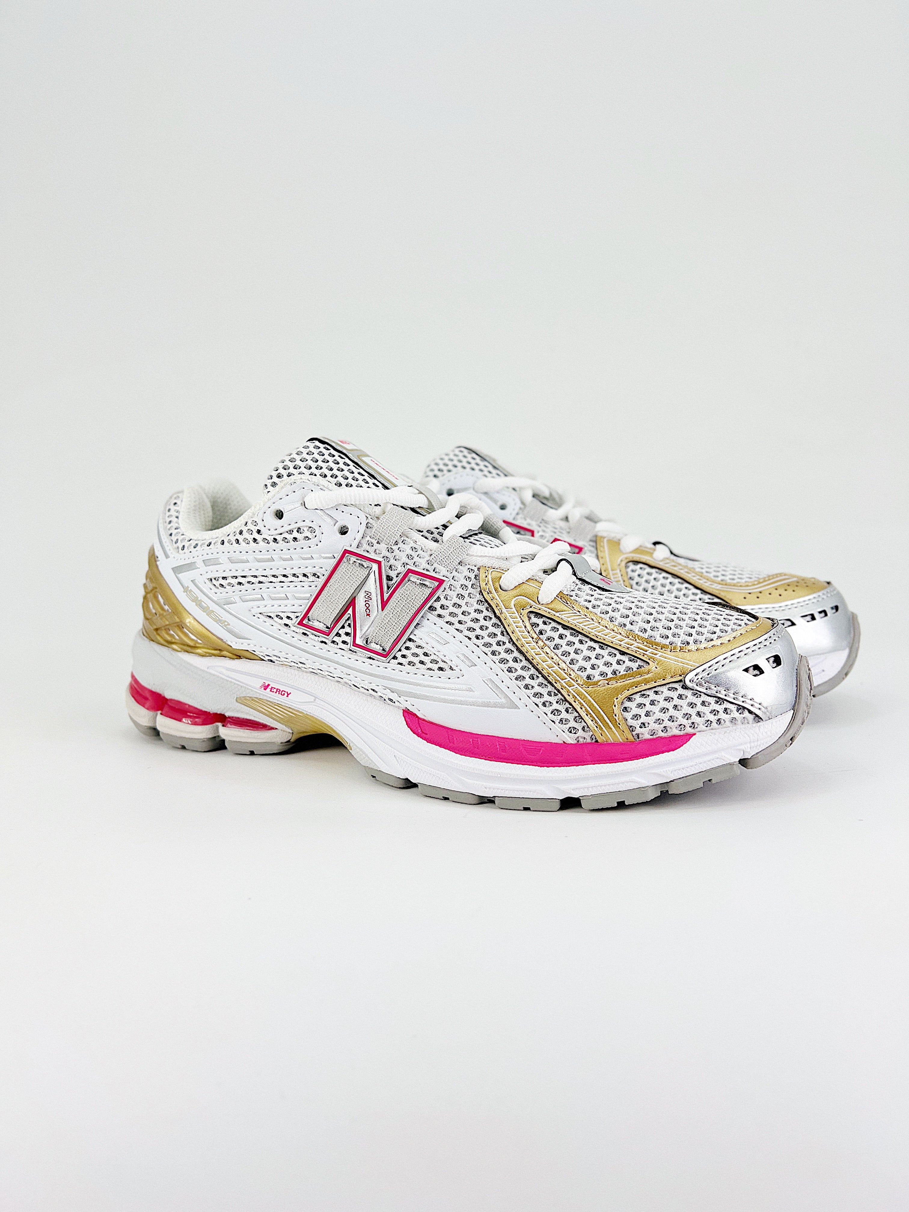 New Balance NB M1906R Silver Dragon Berry Gold Men's