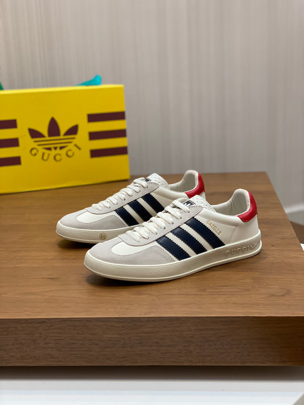 Adidas x Gucci Gazelle White - VIBES MILANO