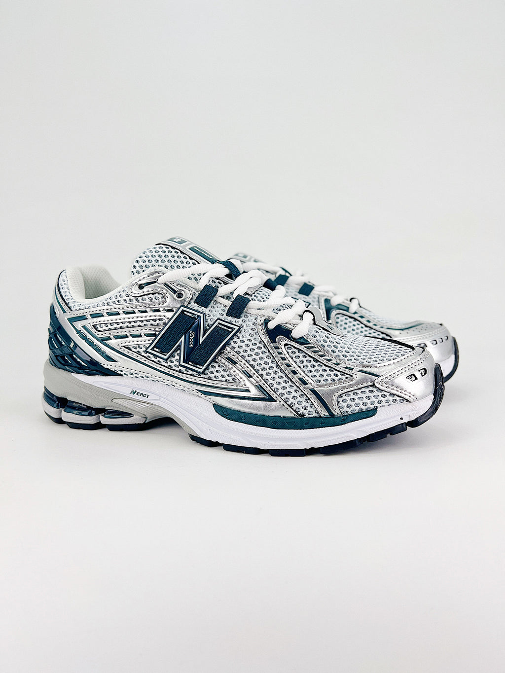 New Balance NB M1906R Silver Metallic Deep Ocean