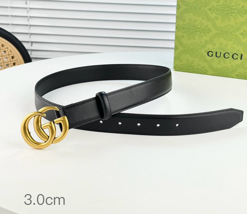 Cintura Gucci in vera pelle nera larghezza 3 cm.