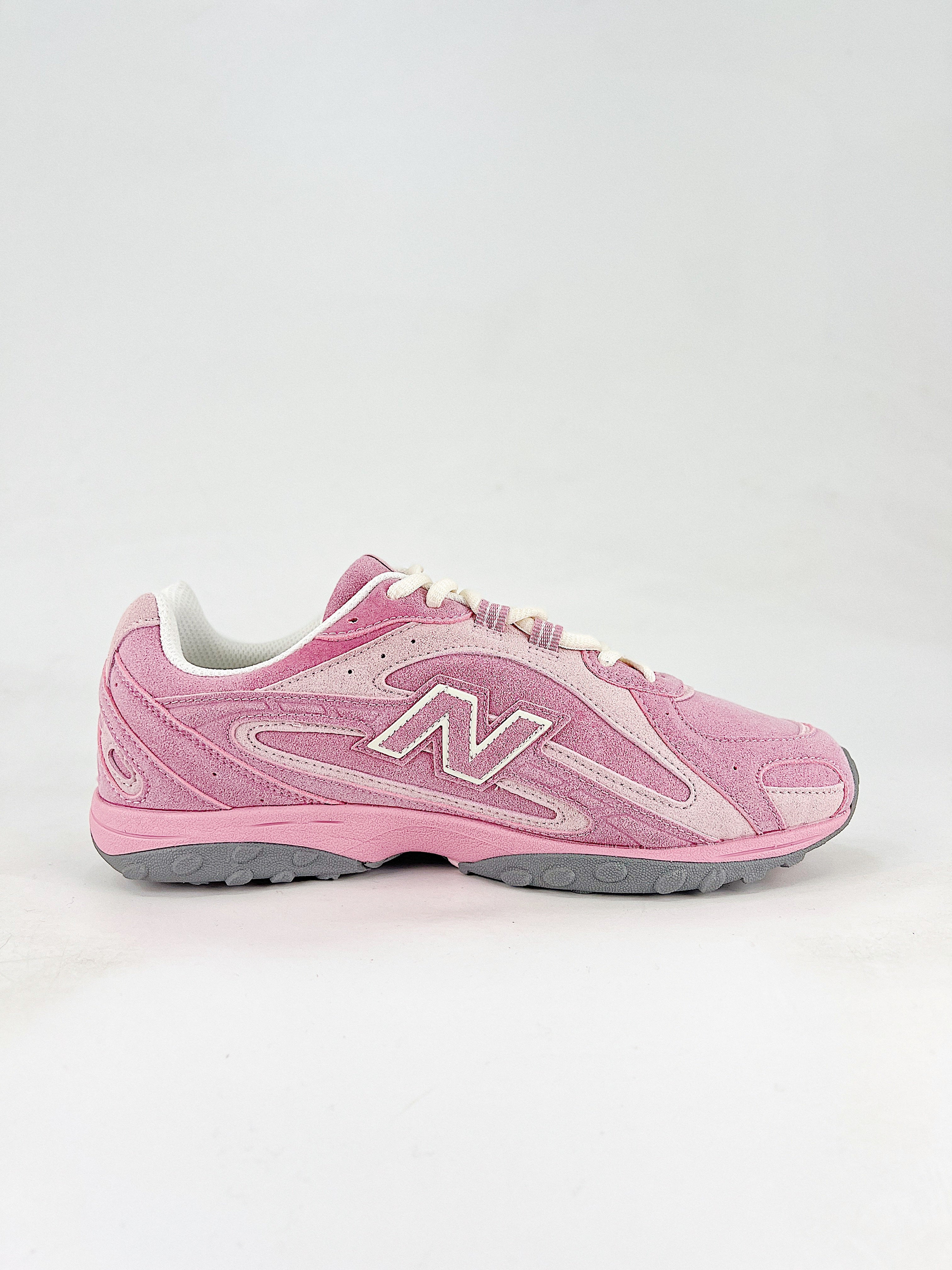 New Balance 204 L Pastel Pink