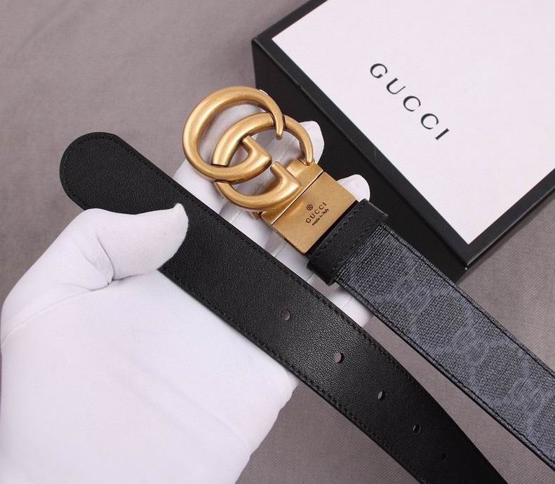 Cintura Gucci in vera pelle logata nera larghezza 3 cm.