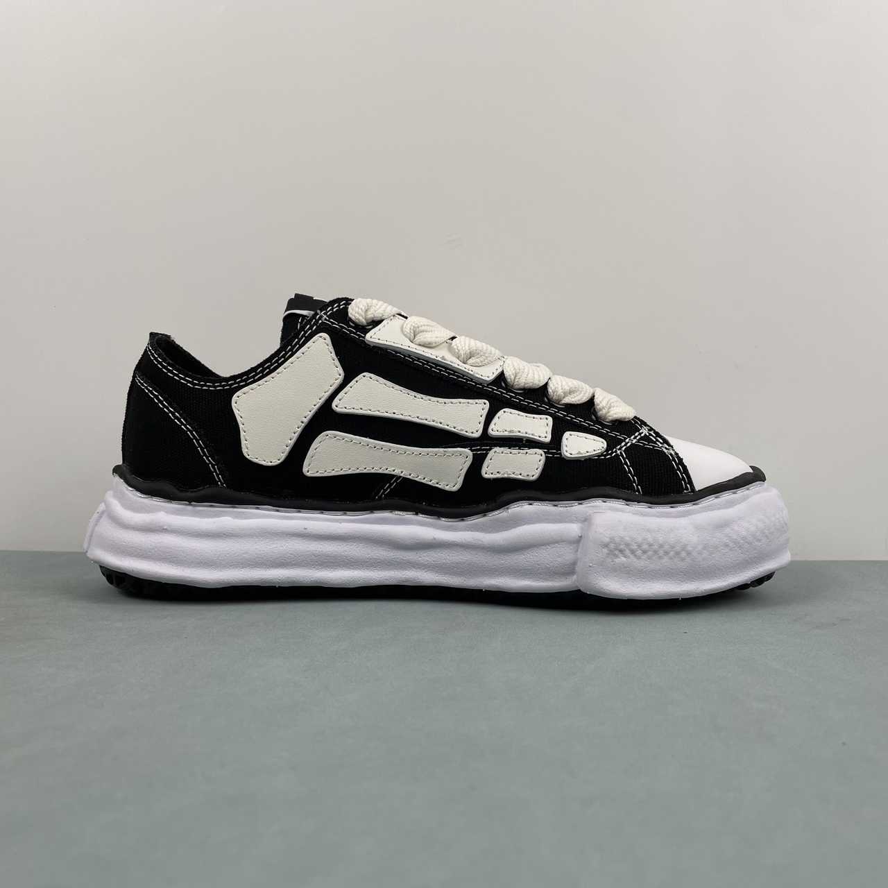 Maison Mihara Yasuhiro x MMY AMIRI Skel-Top Low nero