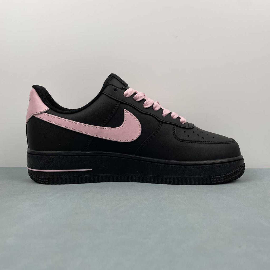 Nike Air Force 1 07 Low Custom Triple Black Pink