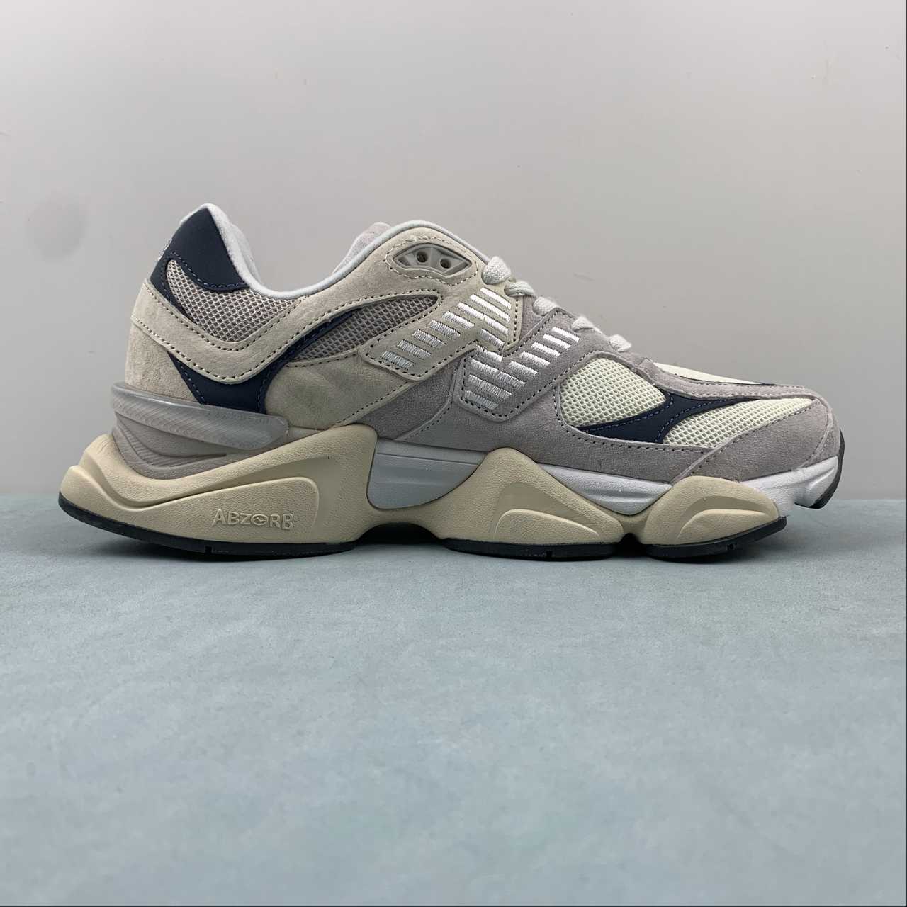 New Balance NB 9060 EEB Moonrock